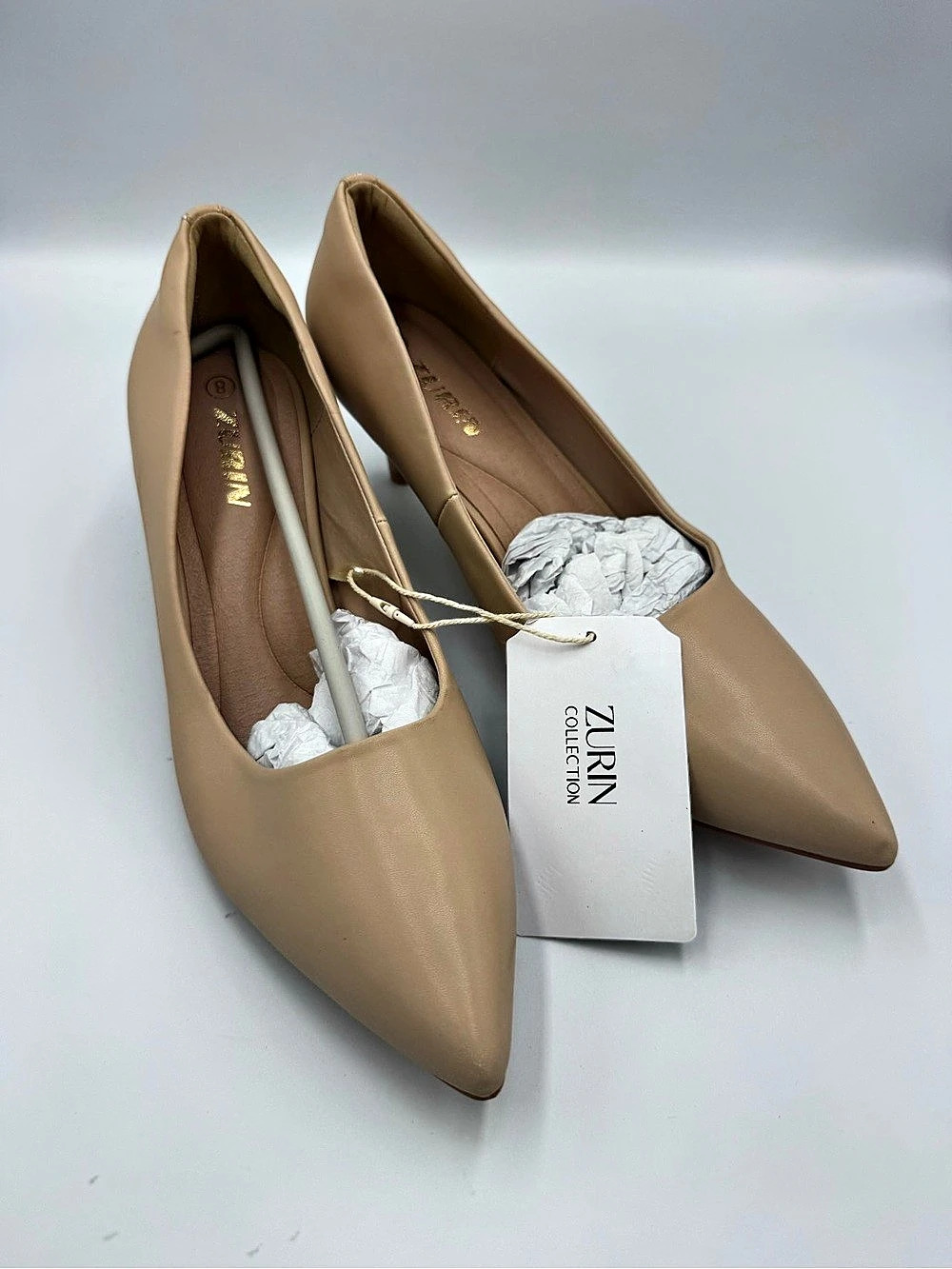 Zurin Pointed Toe Kitten Heel Pumps in Brown US 8
